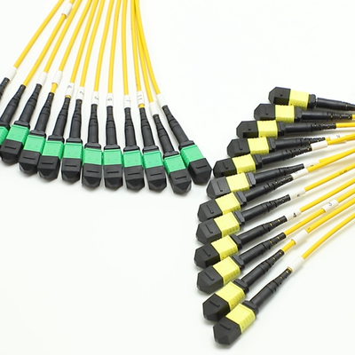 100G 200G MPO Macho Feminino 8 12 16 24 Fibra para MPO Feminino Macho Fibra Óptica Cordão de Parche para alta densidade de fiação em espaços pequenos