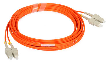 Teste alaranjado do cabo de remendo da fibra óptica do Aqua do SC UPC, cabo de remendo do LAN