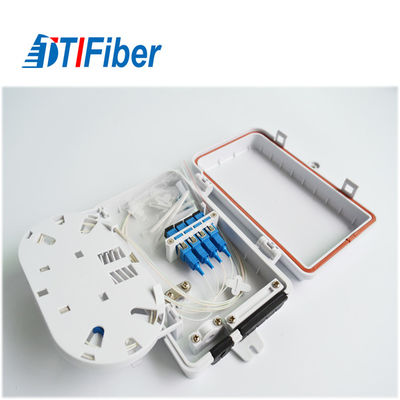 As redes FTTH 24 retiram o núcleo da caixa de distribuição impermeável exterior da fibra ótica