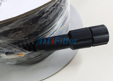 Cabo de remendo óptico da fibra impermeável de PDLC RRU exterior com olho puxando